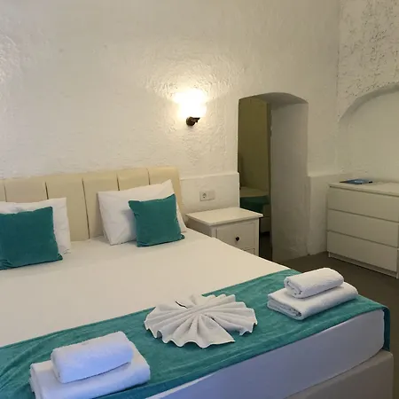 Nazli Hotel